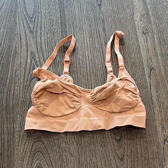SKIMS Other - NWOT SKIMS Sculpting Bralette - Size L/XL